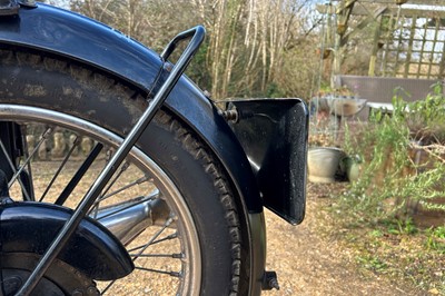 Lot 215 - 1937 Velocette MOV