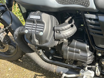 Lot 361 - 2019 Moto Guzzi V7 III Stone
