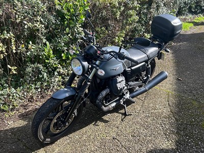 Lot 361 - 2019 Moto Guzzi V7 III Stone