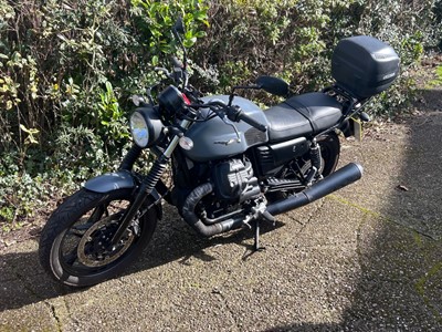 Lot 361 - 2019 Moto Guzzi V7 III Stone