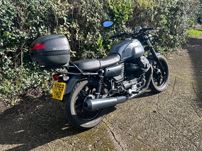 Lot 361 - 2019 Moto Guzzi V7 III Stone
