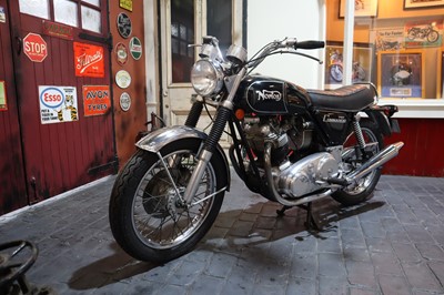 Lot 311 - 1972 Norton Commando 750