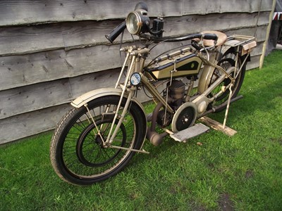 Lot 351 - 1924 Ivy Three