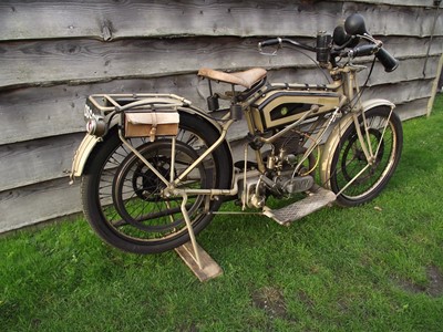 Lot 351 - 1924 Ivy Three