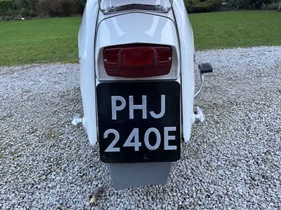 Lot 112 - 1967 Lambretta SX200
