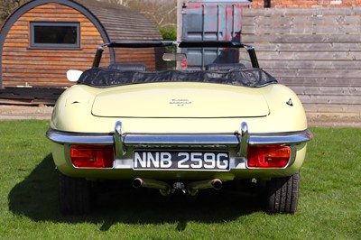 Lot 77 - 1969 Jaguar E-Type 4.2 Roadster