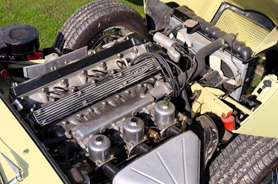 Lot 77 - 1969 Jaguar E-Type 4.2 Roadster