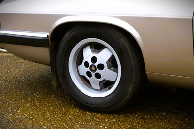 Lot 39 - 1987 Jaguar XJ-SC 5.3