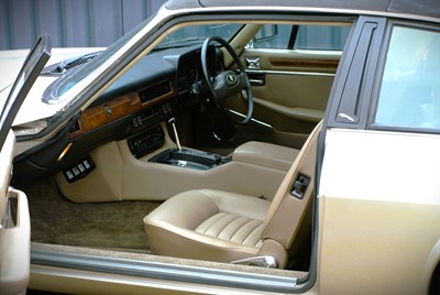 Lot 39 - 1987 Jaguar XJ-SC 5.3