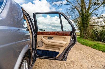 Lot 99 - 2005 Bentley Arnage R