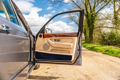 Lot 99 - 2005 Bentley Arnage R