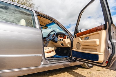 Lot 99 - 2005 Bentley Arnage R