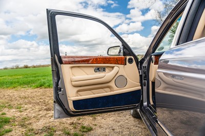 Lot 99 - 2005 Bentley Arnage R