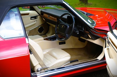 Lot 97 - 1991 Jaguar XJ-S V12 Convertible