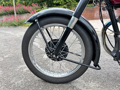 Lot 281 - 1952 Ariel VHA  Red Hunter