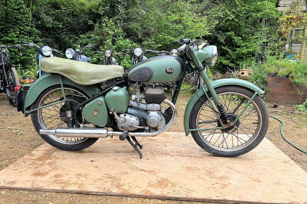 Lot 275 - 1953 BSA C10L