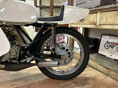 Lot 147 - c.1960s Yamaha TD1B