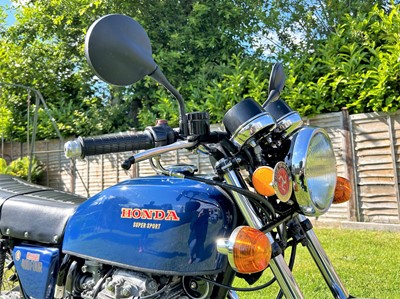 Lot 141 - 1976 Honda 400/4 F