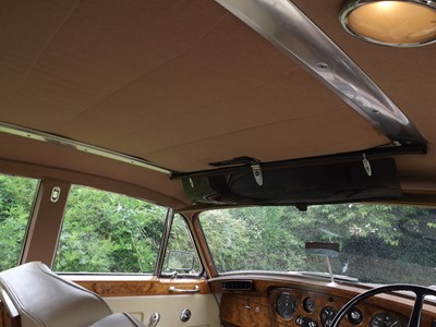 Lot 36 - 1960 Rolls Royce Silver Cloud II