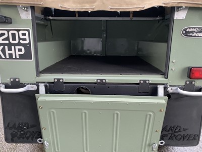 Lot 67 - 1984 Land Rover Series III 88