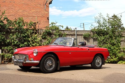 Lot 137 - 1971 MG B Roadster