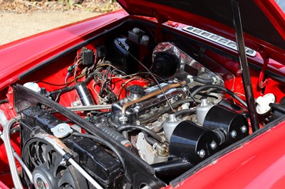 Lot 137 - 1971 MG B Roadster