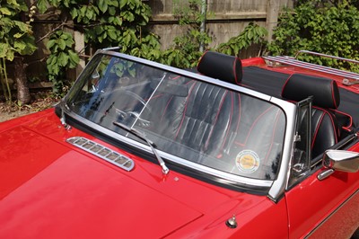 Lot 137 - 1971 MG B Roadster