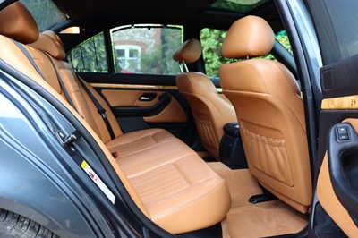 Lot 17 - 2000 BMW M5