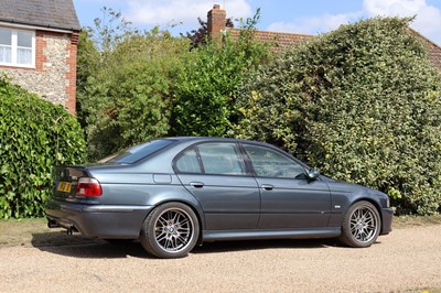 Lot 17 - 2000 BMW M5