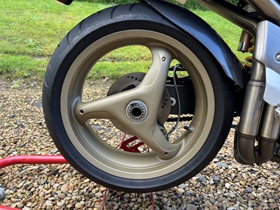 Lot 221 - 1999 Ducati 996