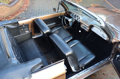 Lot 38 - 1964 Chevrolet Corvair Monza Cabriolet