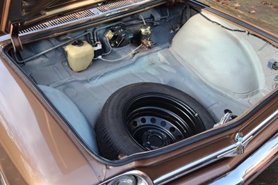 Lot 38 - 1964 Chevrolet Corvair Monza Cabriolet