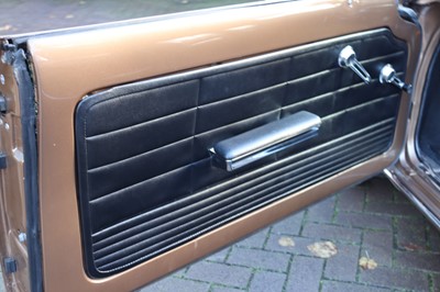 Lot 38 - 1964 Chevrolet Corvair Monza Cabriolet