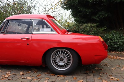 Lot 98 - 1967 MG B Roadster Race Car