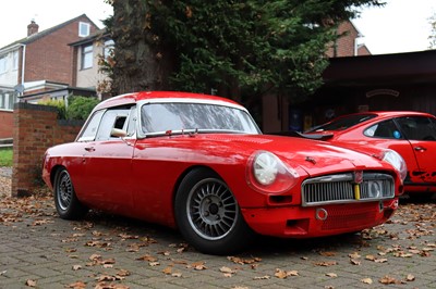 Lot 98 - 1967 MG B Roadster Race Car