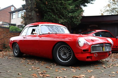 Lot 98 - 1967 MG B Roadster Race Car