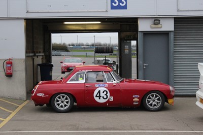 Lot 98 - 1967 MG B Roadster Race Car