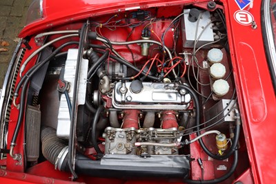 Lot 98 - 1967 MG B Roadster Race Car
