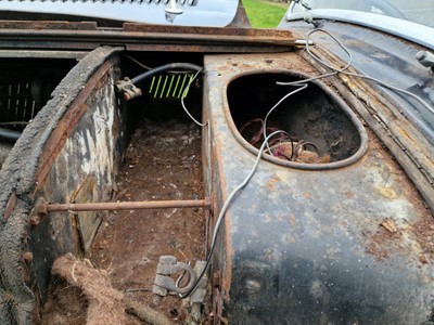 Lot 51 - 1939 Riley 12HP Saloon