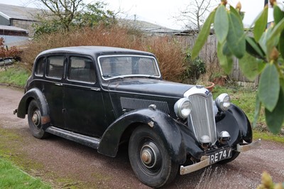 Lot 51 - 1939 Riley 12HP Saloon