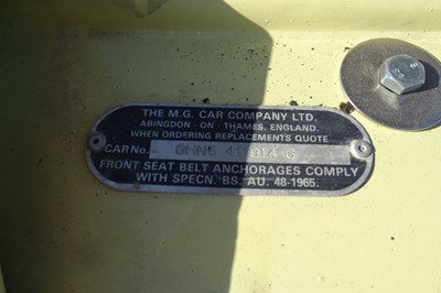 Lot 37 - 1976 MG B Roadster