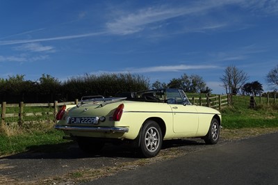 Lot 37 - 1976 MG B Roadster