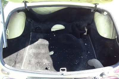 Lot 37 - 1976 MG B Roadster