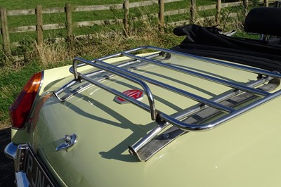 Lot 37 - 1976 MG B Roadster