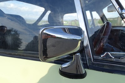Lot 37 - 1976 MG B Roadster