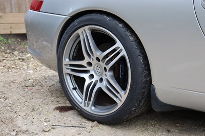Lot 79 - 2003 Porsche 911 Carrera