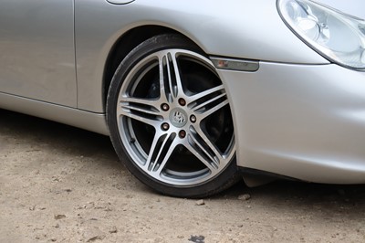 Lot 79 - 2003 Porsche 911 Carrera