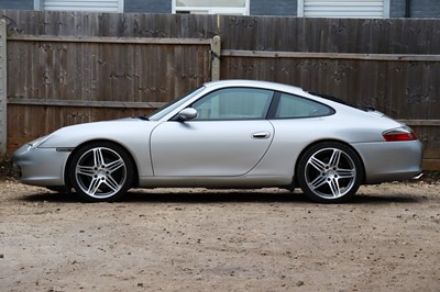 Lot 79 - 2003 Porsche 911 Carrera