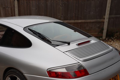 Lot 79 - 2003 Porsche 911 Carrera
