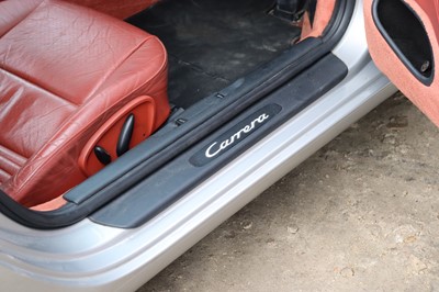 Lot 79 - 2003 Porsche 911 Carrera